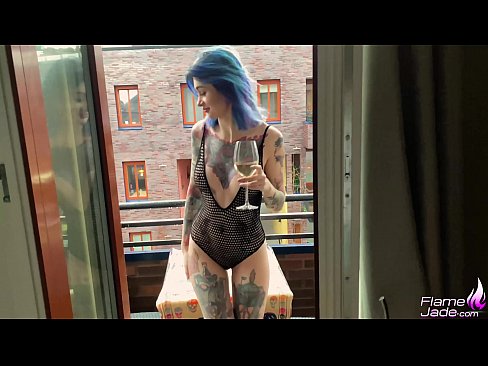 ❤️ Hiiglaslik tüdruk imeb neeluga ja keppib kirglikult vaba taeva all ❌ Koduporno at et.com-pornzog.ru ❌️❤